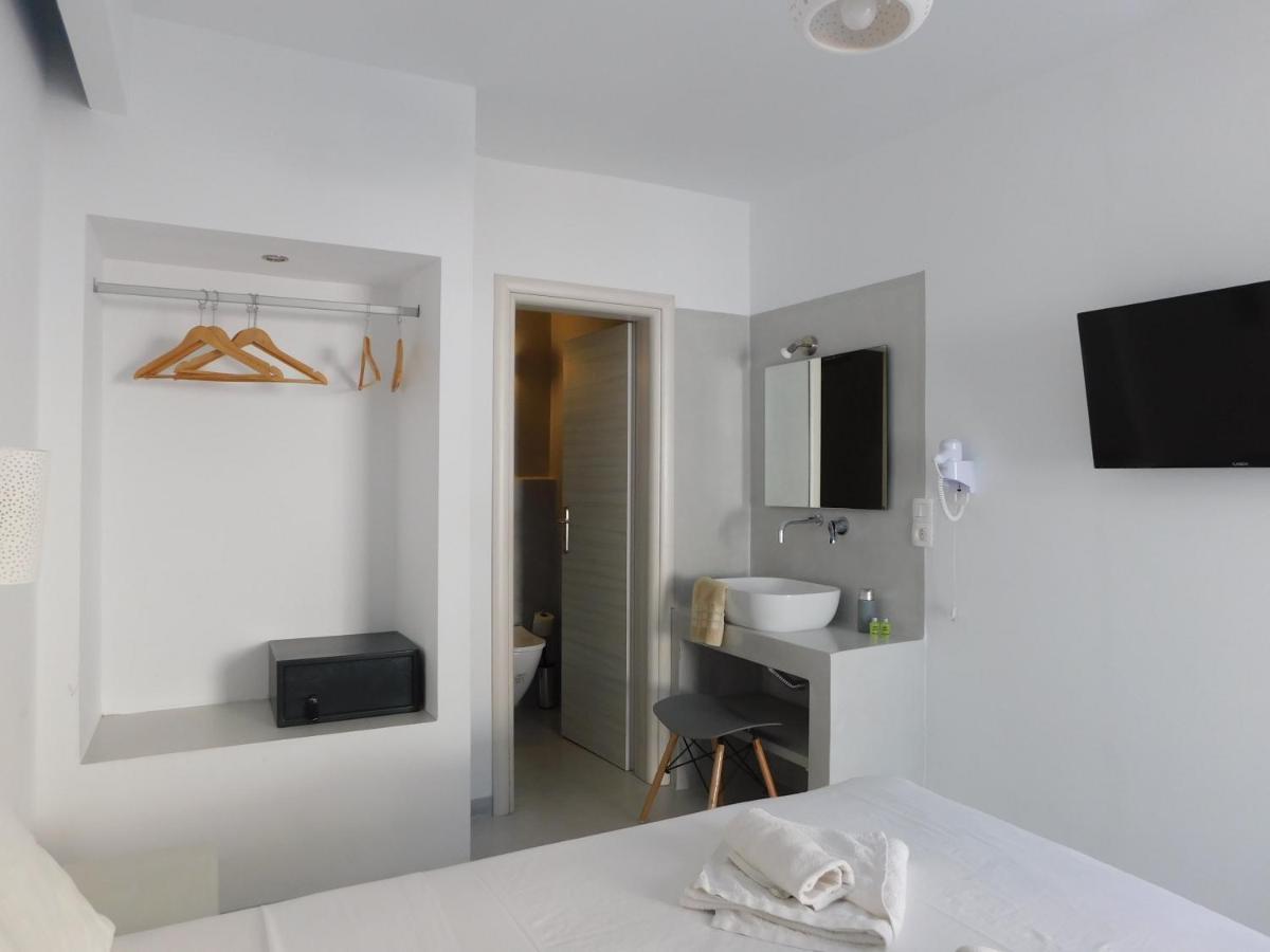 Capital Centro Rooms Fira  Eksteriør billede